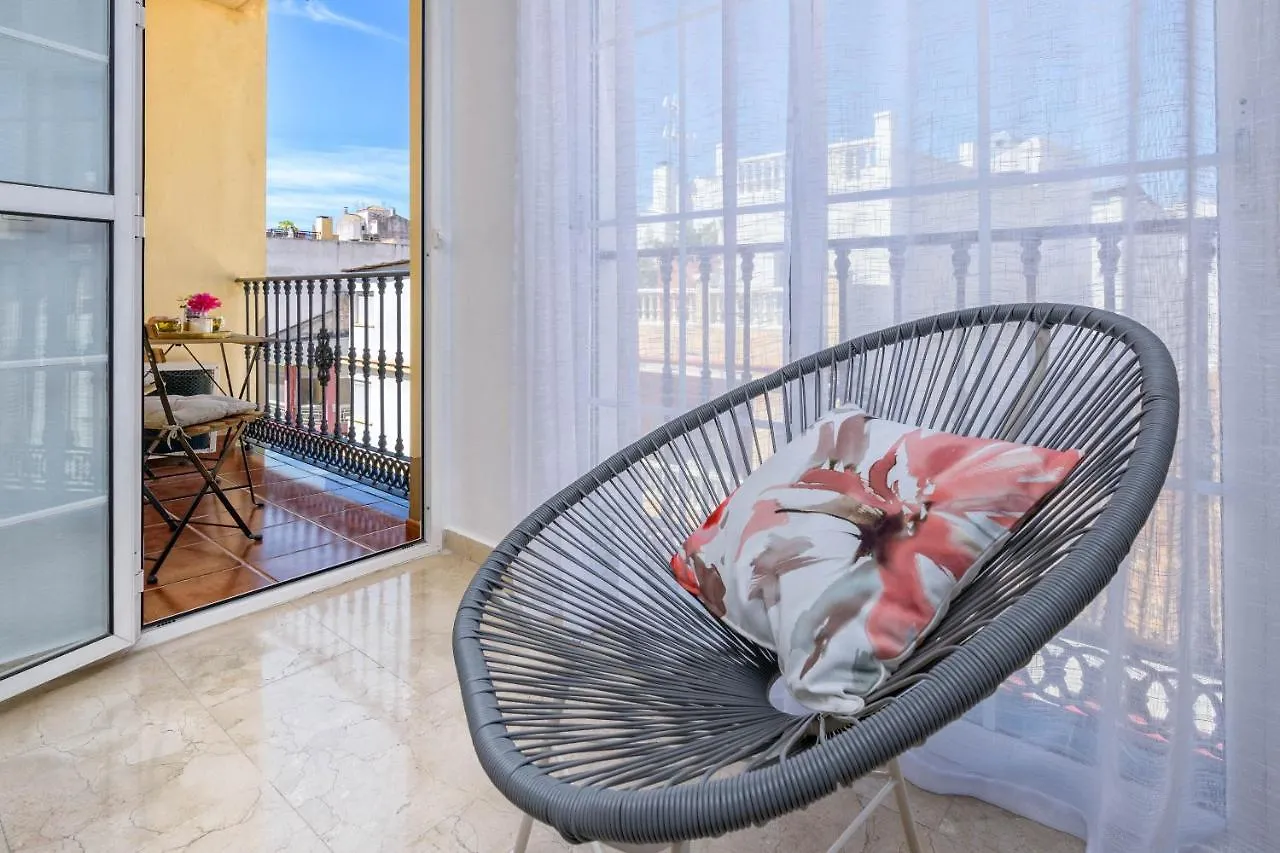 Wintowinrentals - La Estancia Free Parking Malaga Apartment